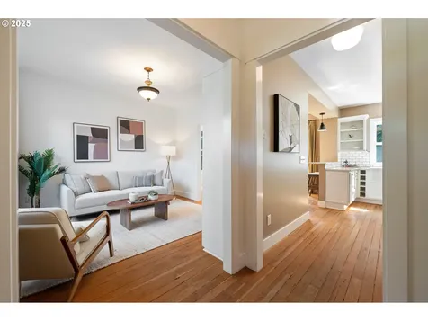 724 NE 28th Avenue Portland OR 97232