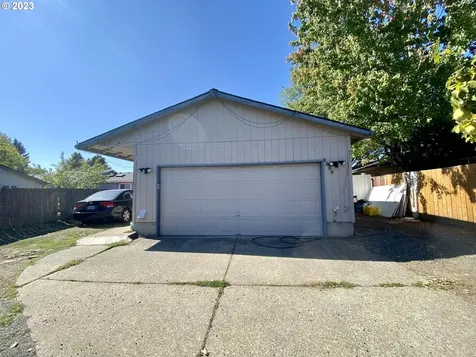 2539 SE 138th Avenue Portland OR 97236
