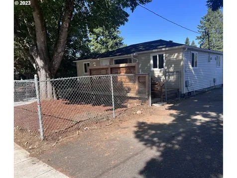 16049 SE Main Street Portland OR 97233