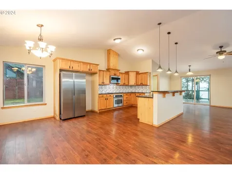 82478 Siltcoos Station Road Westlake OR 97493