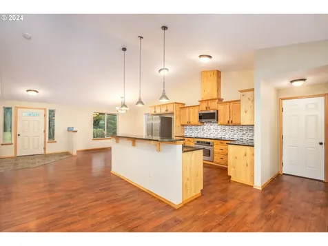 82478 Siltcoos Station Road Westlake OR 97493