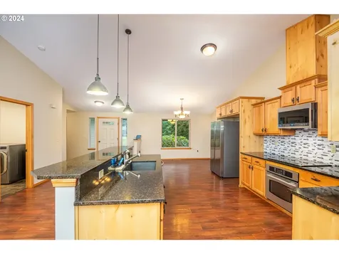 82478 Siltcoos Station Road Westlake OR 97493