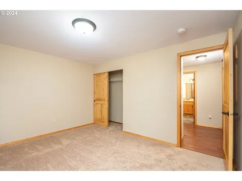 82478 Siltcoos Station Road Westlake OR 97493