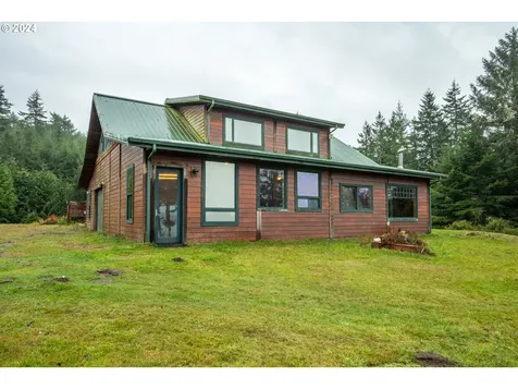 82478 Siltcoos Station Road Westlake OR 97493
