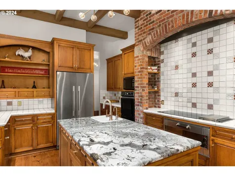 30000 SW 35th Drive Wilsonville OR 97070