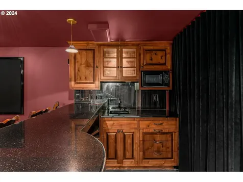 30000 SW 35th Drive Wilsonville OR 97070