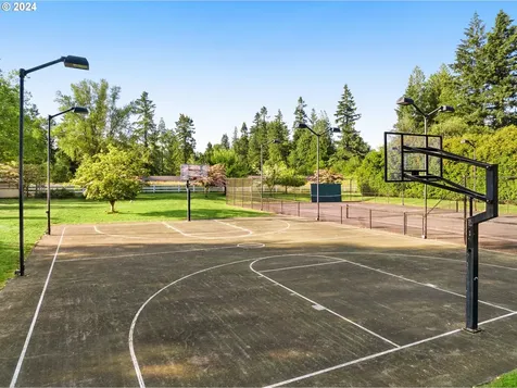 30000 SW 35th Drive Wilsonville OR 97070