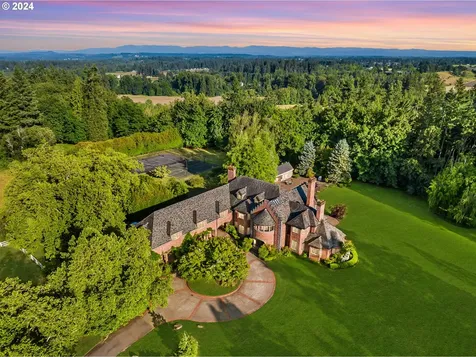 30000 SW 35th Drive Wilsonville OR 97070