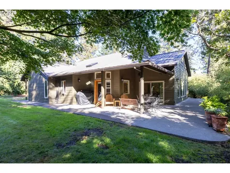 700 Country Club Road Hood River OR 97031