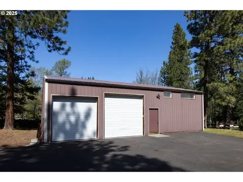 700 Country Club Road Hood River OR 97031