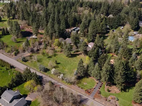 700 Country Club Road Hood River OR 97031