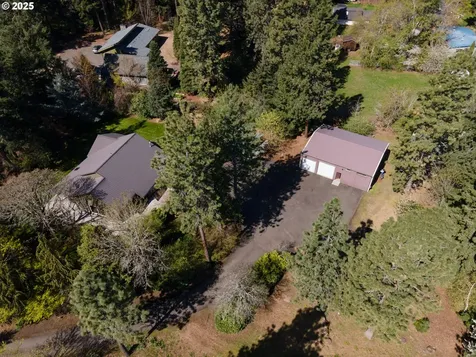 700 Country Club Road Hood River OR 97031