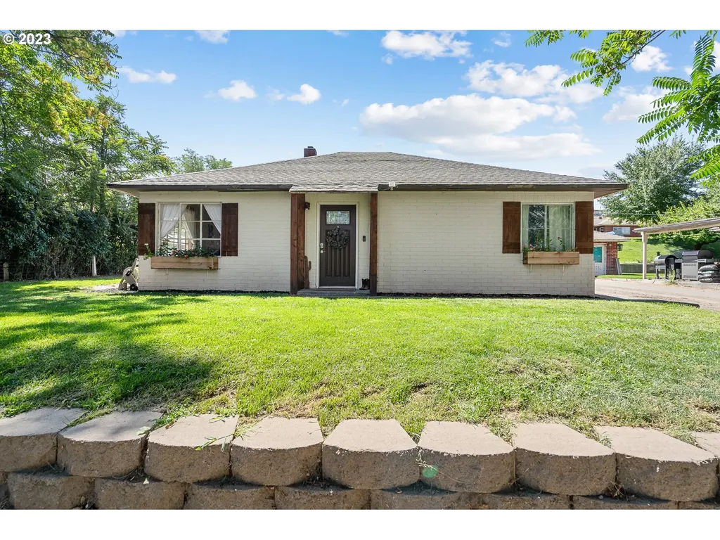 328 Stephens Avenue Umatilla OR 97882