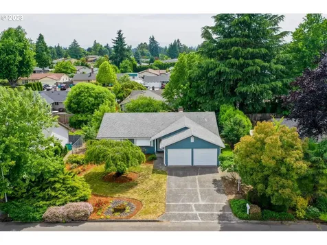 10213 Nw 16th Avenue Vancouver WA 98685