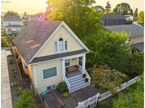 3809 N Vancouver Avenue Portland OR 97227