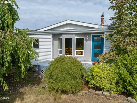 510 Se Swan Avenue Siletz OR 97380