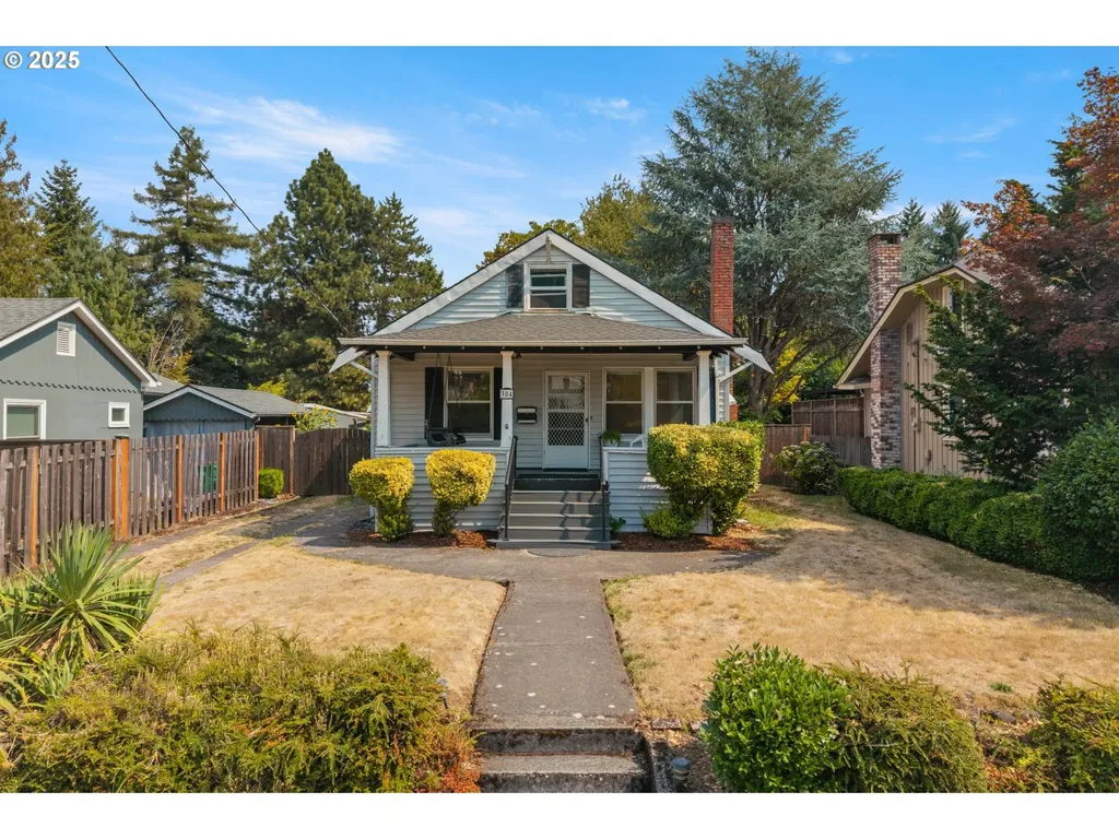 304 NE 63rd Avenue Portland OR 97213