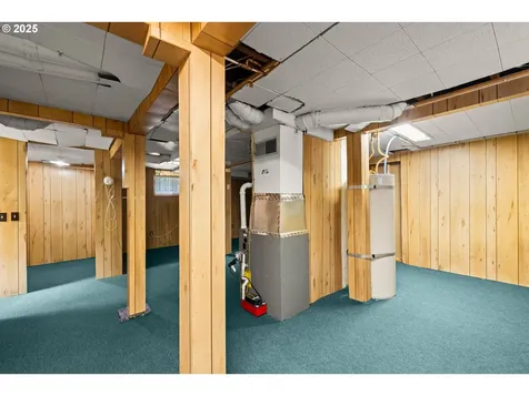304 NE 63rd Avenue Portland OR 97213