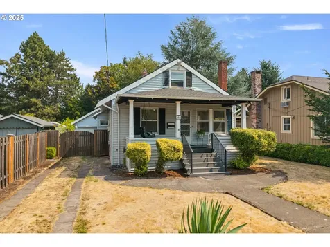 304 NE 63rd Avenue Portland OR 97213