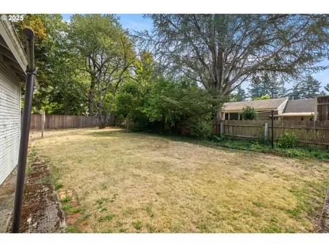 304 NE 63rd Avenue Portland OR 97213
