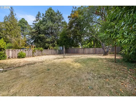 304 NE 63rd Avenue Portland OR 97213