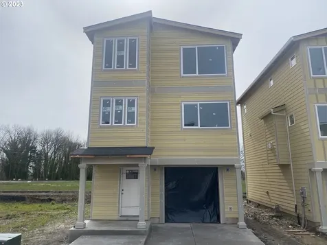 1018 E Ginger Root Court Newberg OR 97132