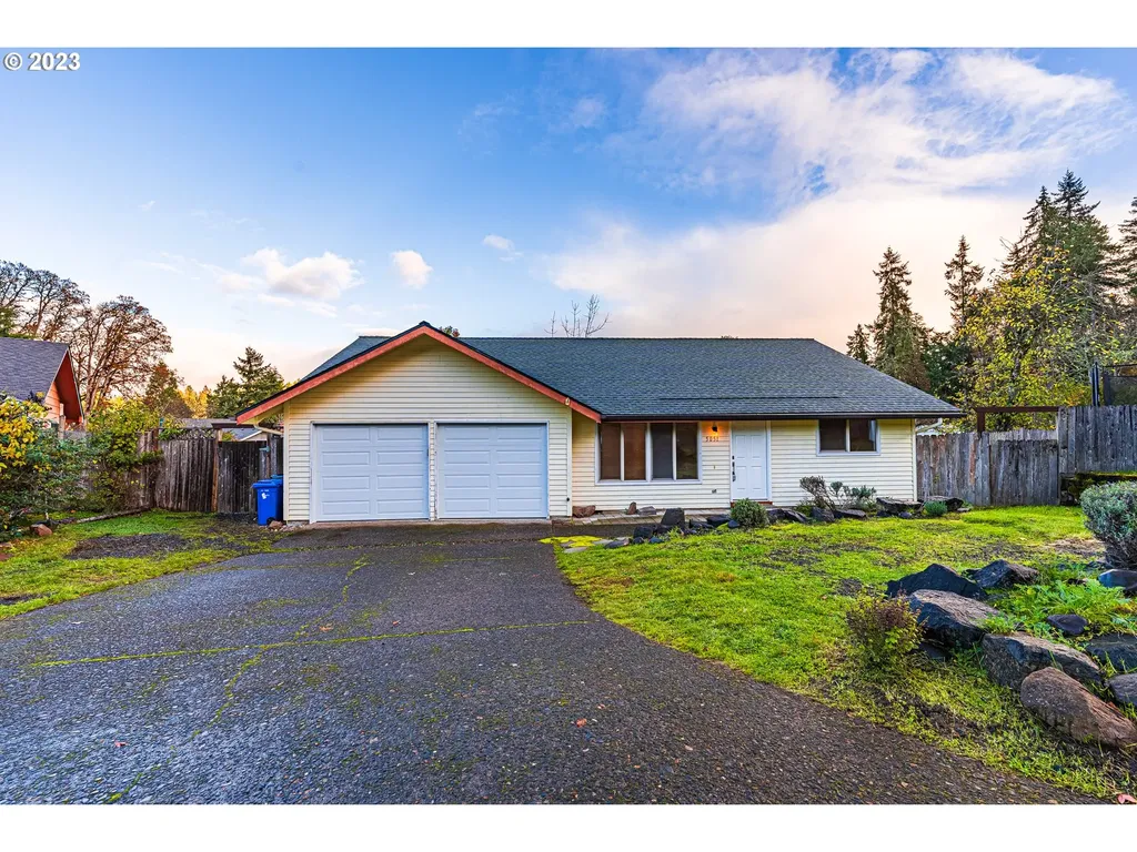 5051 Saxon Way Eugene OR 97405