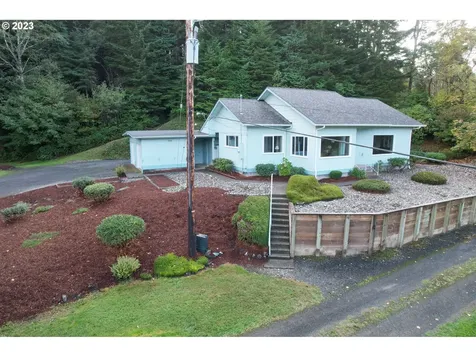 92814 Anderson Lane Coos Bay OR 97420