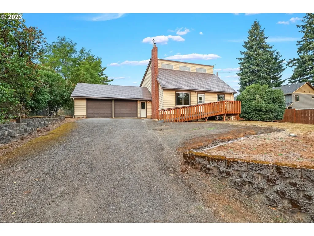 17845 Bluff Road Sandy OR 97055