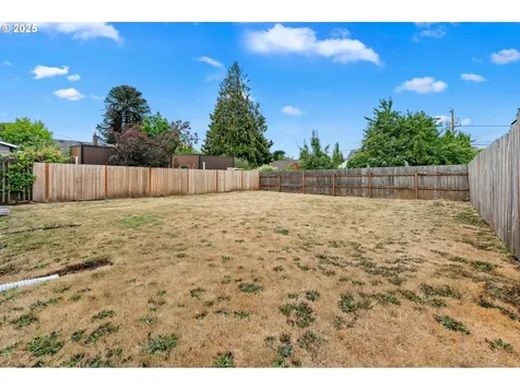 8527 N Tyler Avenue Portland OR 97203