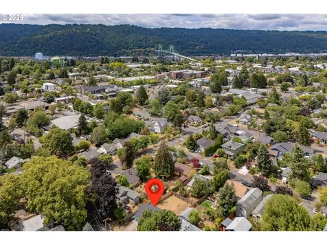 8527 N Tyler Avenue Portland OR 97203