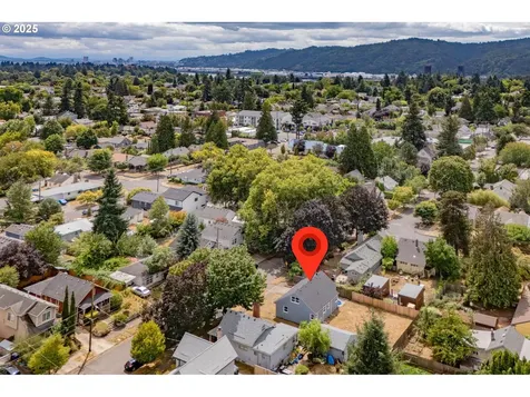 8527 N Tyler Avenue Portland OR 97203