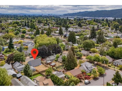 8527 N Tyler Avenue Portland OR 97203