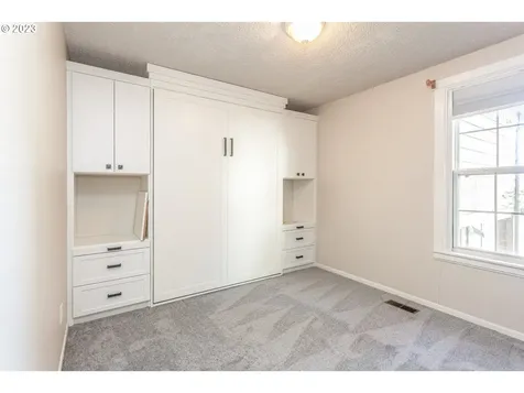 6672 Partridge Circle Gladstone OR 97027