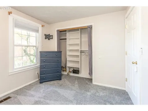 6672 Partridge Circle Gladstone OR 97027