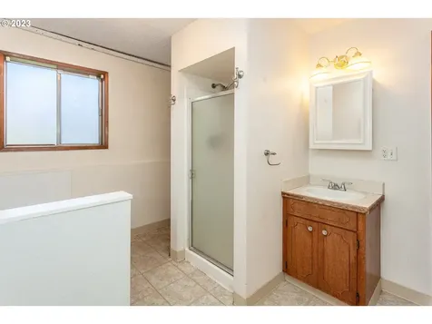 6672 Partridge Circle Gladstone OR 97027