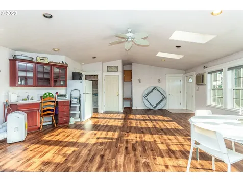 6672 Partridge Circle Gladstone OR 97027