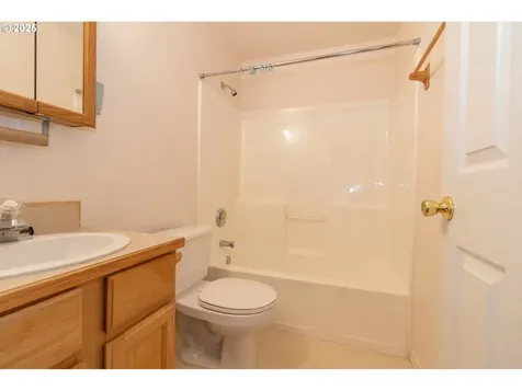 2400 Coastal Highlands Drive Florence OR 97439