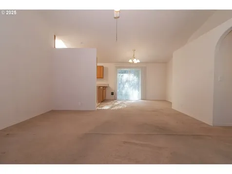 2400 Coastal Highlands Drive Florence OR 97439