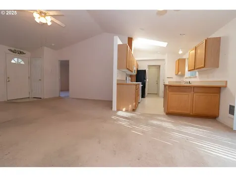 2400 Coastal Highlands Drive Florence OR 97439