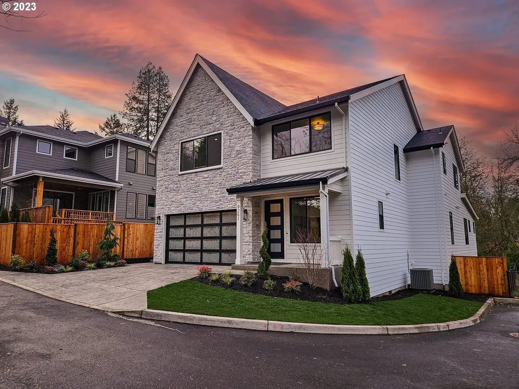 9261 Sw Mackayla Place Portland OR 97223