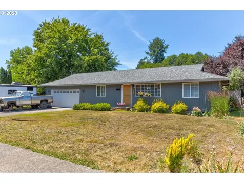 602 N Hubbard Avenue Yacolt WA 98675