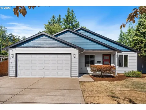 760 8th Avenue Sweet Home OR 97386