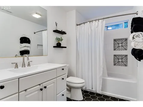 88448 Little Deerhorn Lane Springfield OR 97478