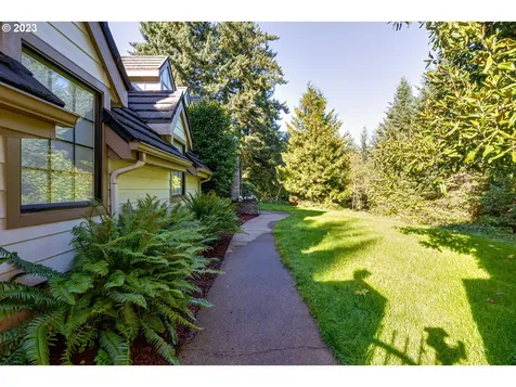 88448 Little Deerhorn Lane Springfield OR 97478