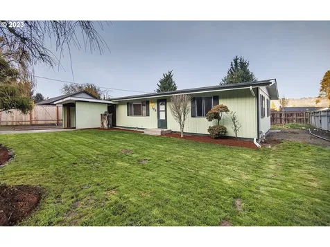 106 Alter Street Longview WA 98632