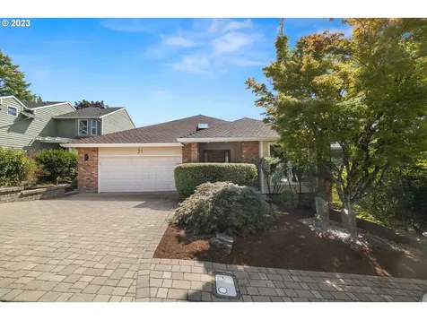 21 Aquinas Street Lake Oswego OR 97035