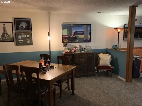 3511 Scott Court North Bend OR 97459