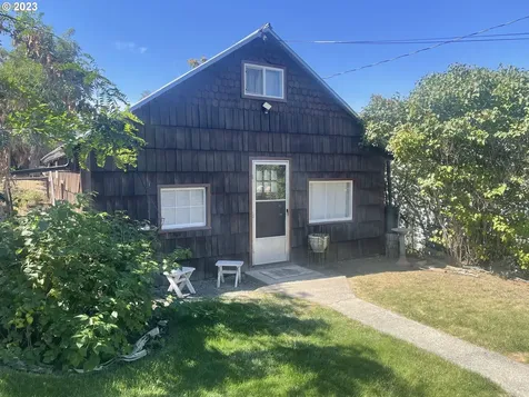 831 Sw 8th Street Pendleton OR 97801