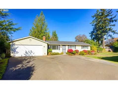 11278 Se Pine Court Portland OR 97216